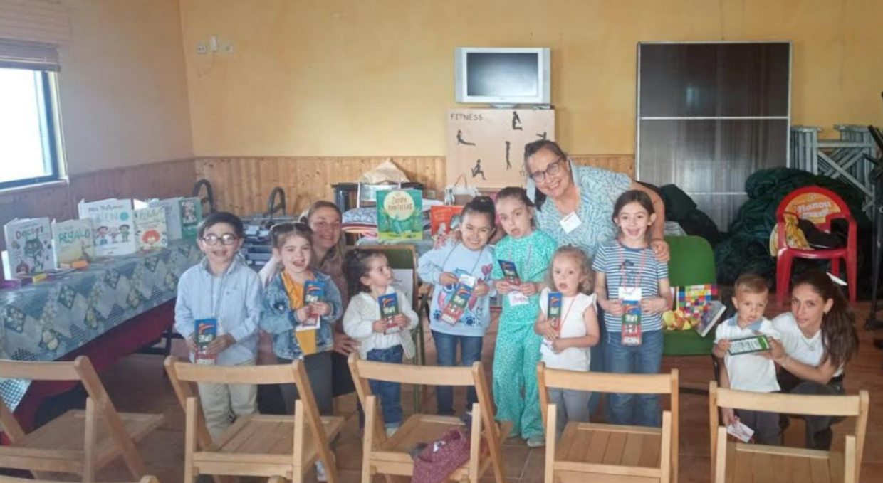 Cuentacuentos infantil: escuchando cuentos nos sentimos contentos